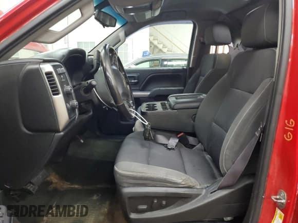 ✅ 2015 Chevrolet Silverado 2500HD LT • VIN: 1GC2KVEGXFZ144312 • Lot: 69129955. Wystawiony na Copart z przebiegiem 208 764 mil. Bezpłatny archiwum sprzedaży aukcyjnych z USA i szczegółowy raport historii pojazdu na DreamBid. Zdjęcie 7.