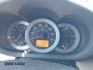 ✅ 2010 Toyota RAV4 • VIN: 2T3ZF4DV9AW038648 • Лот: 43710068. Опубликован ранее на IAAI с пробегом 150 612 миль. Бесплатный доступ к архиву аукционных продаж из США и подробный отчёт об истории автомобиля на DreamBid. Изображение 7.