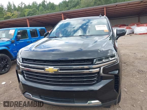 ✅ 2023 Chevrolet Suburban LT • VIN: 1GNSCCKD5PR380242 • Lot: 42842150. Listed on IAAI with 61,032 mi. Free auction sales archive from the USA and detailed vehicle history report at DreamBid. Image 6.