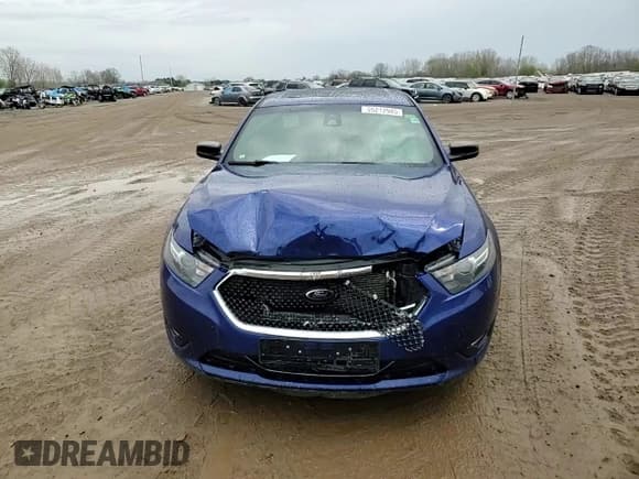 ✅ 2014 Ford Taurus SHO • VIN: 1FAHP2KT2EG119321 • Lot: 55212945. Listed on Copart with 169,986 mi. Free auction sales archive from the USA and detailed vehicle history report at DreamBid. Image 13.