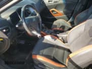 ✅ 2016 Hyundai Veloster Turbo Rally Edition • VIN: KMHTC6AE0GU302128 • Lot: 82861964. Wystawiony na Copart z przebiegiem 80 257 mil. Bezpłatny archiwum sprzedaży aukcyjnych z USA i szczegółowy raport historii pojazdu na DreamBid. Zdjęcie 7.