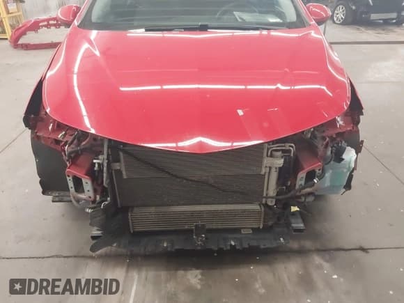 ✅ 2017 Chevrolet Cruze LT • VIN: 3G1BE6SM5HS594255 • Lot: 42385285. Listed on IAAI with 107,505 mi. Free auction sales archive from the USA and detailed vehicle history report at DreamBid. Image 6.