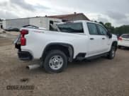 ✅ 2024 Chevrolet Silverado 2500HD Work Truck • VIN: 2GC4YLEY1R1130963 • Лот: 61128155. Опубликован ранее на Copart с пробегом 2 801 миль. Бесплатный доступ к архиву аукционных продаж из США и подробный отчёт об истории автомобиля на DreamBid. Изображение 3.