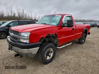 ✅ 2003 Chevrolet Silverado 2500HD Work Truck • VIN: 1GCHK24U83E121677 • Lot: 93303155. Wystawiony na Copart z przebiegiem 160 497 mil. Bezpłatny archiwum sprzedaży aukcyjnych z USA i szczegółowy raport historii pojazdu na DreamBid. Zdjęcie 1.