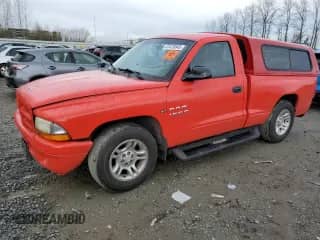 2001 Dodge Dakota z VIN 1B7FL26X01S233108, wystawiony jako Copart lot #41419545 z przebiegiem 226 871 mil mil oraz Szkoda całkowita • Salvage title. Historia ofert i sprzedaży dostępna na DreamBid. Obrazek 1.