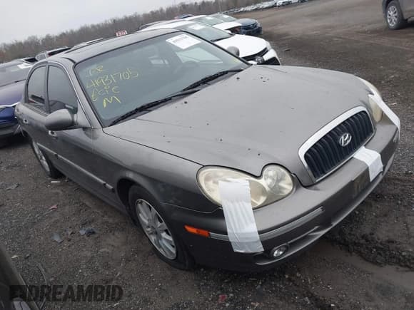 ✅ 2004 Hyundai Sonata GLS • VIN: KMHWF35H14A049339 • Lot: 41931705. Listed on IAAI with 228,768 mi. Free auction sales archive from the USA and detailed vehicle history report at DreamBid. Image 1.