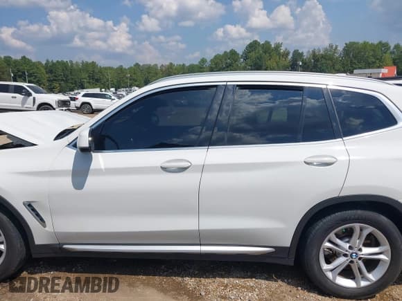 ✅ 2020 BMW X3 sDrive30i • VIN: 5UXTY3C04L9B70317 • Лот: 43250996. Опубликован ранее на IAAI с пробегом 108 137 миль. Бесплатный доступ к архиву аукционных продаж из США и подробный отчёт об истории автомобиля на DreamBid. Изображение 14.