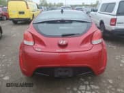 ✅ 2013 Hyundai Veloster w/Gray Int • VIN: KMHTC6AD2DU137573 • Lot: 50598474. Wystawiony na Copart z przebiegiem 82 258 mil. Bezpłatny archiwum sprzedaży aukcyjnych z USA i szczegółowy raport historii pojazdu na DreamBid. Zdjęcie 6.