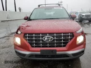 ✅ 2024 Hyundai Venue Limited • VIN: KMHRC8A34RU302950 • Lot: 44394045. Listed on Copart with 3,551 mi. Free auction sales archive from the USA and detailed vehicle history report at DreamBid. Image 5.