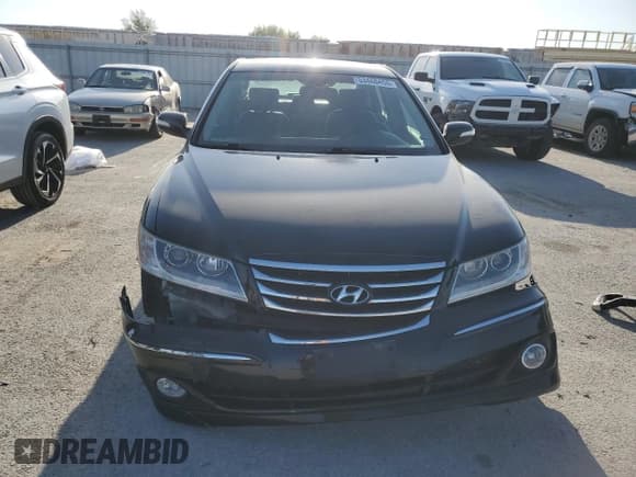 ✅ 2011 Hyundai Azera Limited • VIN: KMHFC4DF5BA552237 • Lot: 53460455. Listed on Copart with 132,910 mi. Free auction sales archive from the USA and detailed vehicle history report at DreamBid. Image 5.