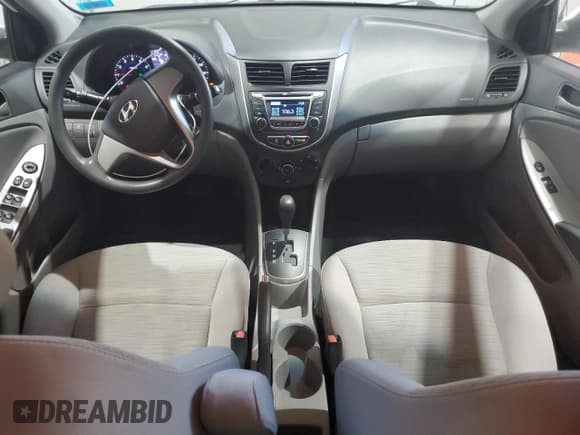 ✅ 2016 Hyundai Accent SE • VIN: KMHCT4AE5GU080772 • Lot: 69993635. Wystawiony na Copart z przebiegiem 100 462 mil. Bezpłatny archiwum sprzedaży aukcyjnych z USA i szczegółowy raport historii pojazdu na DreamBid. Zdjęcie 8.