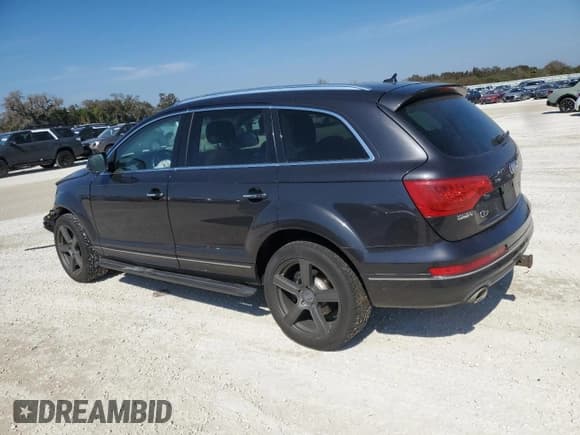 ✅ 2015 Audi Q7 Prestige • VIN: WA1VMAFE9FD009181 • Lot: 48572415. Listed on Copart with 136,837 mi. Free auction sales archive from the USA and detailed vehicle history report at DreamBid. Image 2.