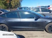 ✅ 2025 Tesla Model 3 Long Range • VIN: 5YJ3E1EA1SF978422 • Lot: 43409447. Wystawiony na IAAI z przebiegiem 7 714 mil. Bezpłatny archiwum sprzedaży aukcyjnych z USA i szczegółowy raport historii pojazdu na DreamBid. Zdjęcie 14.