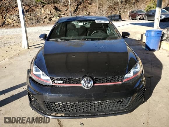 ✅ 2017 Volkswagen Golf GTI S • VIN: 3VW4T7AU2HM066851 • Lot: 89277735. Wystawiony na Copart z przebiegiem 85 228 mil. Bezpłatny archiwum sprzedaży aukcyjnych z USA i szczegółowy raport historii pojazdu na DreamBid. Zdjęcie 5.