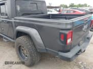 ✅ 2020 Jeep Gladiator Overland • VIN: 1C6HJTFG8LL166086 • Lot: 42016222. Listed on IAAI with 102,232 mi. Free auction sales archive from the USA and detailed vehicle history report at DreamBid. Image 3.