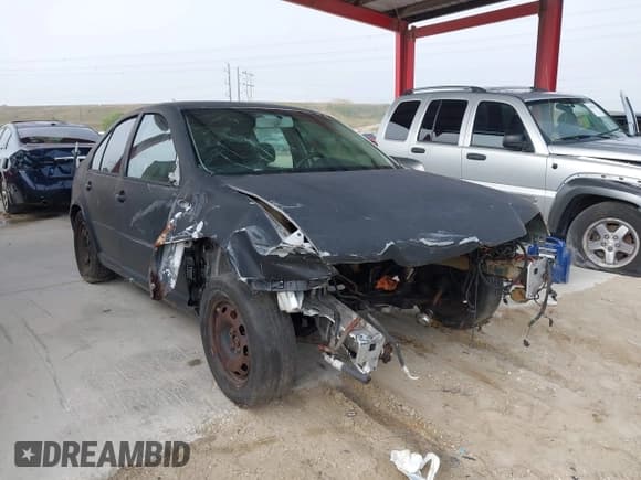 ✅ 2000 Volkswagen Jetta GLS • VIN: 3VWSE29MXYM049238 • Lot: 41906753. Listed on IAAI with Not provided. Free auction sales archive from the USA and detailed vehicle history report at DreamBid. Image 1.