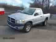 2007 Dodge 1500 SLT z VIN 1D7HU16297J568070, wystawiony jako IAAI lot #41696199 z przebiegiem 112 961 mil mil oraz . Historia ofert i sprzedaży dostępna na DreamBid. Obrazek 2.