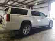 2020 Chevrolet Suburban Premier z VIN 1GNSKJKC5LR174248, wystawiony jako Copart lot #73365664 z przebiegiem 124 755 mil mil oraz Szkoda całkowita • Salvage title. Historia ofert i sprzedaży dostępna na DreamBid. Obrazek 3.