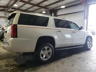 ✅ 2020 Chevrolet Suburban Premier • VIN: 1GNSKJKC5LR174248 • Lot: 73365664. Wystawiony na Copart z przebiegiem 124 755 mil. Bezpłatny archiwum sprzedaży aukcyjnych z USA i szczegółowy raport historii pojazdu na DreamBid. Zdjęcie 3.