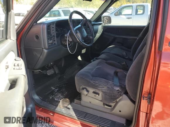 ✅ 2001 Chevrolet Silverado 1500 LS • VIN: 1GCEK14T71Z118666 • Лот: 75732974. Опубликован ранее на Copart с пробегом 218 402 миль. Бесплатный доступ к архиву аукционных продаж из США и подробный отчёт об истории автомобиля на DreamBid. Изображение 8.