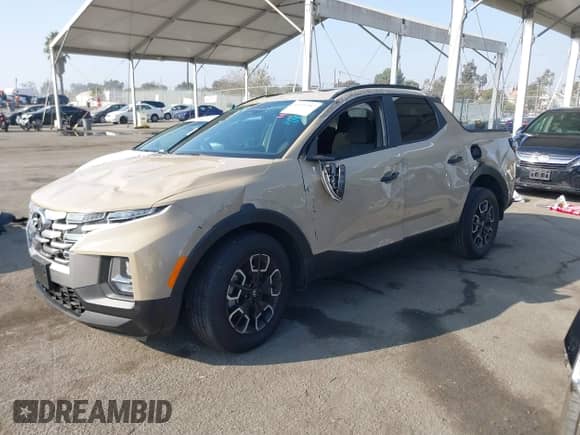 ✅ 2023 Hyundai Santa Cruz SEL • VIN: 5NTJC4AE8PH069157 • Лот: 40991087. Размещён на IAAI с пробегом 7 421 миль миль. Получите бесплатный доступ к архиву аукционных продаж из США и посмотрите подробный отчёт об истории автомобиля на DreamBid. Изображение 16.