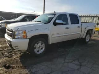 ✅ 2011 Chevrolet Silverado 1500 LT • VIN: 3GCPKSE37BG338341 • Лот: 92497805. Опубликован ранее на Copart с пробегом 248 606 миль. Бесплатный доступ к архиву аукционных продаж из США и подробный отчёт об истории автомобиля на DreamBid. Изображение 1.