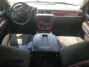 ✅ 2011 Chevrolet Suburban LS • VIN: 1GNSKHE32BR107058 • Lot: 60707125. Listed on Copart with 153,407 mi. Free auction sales archive from the USA and detailed vehicle history report at DreamBid. Image 8.