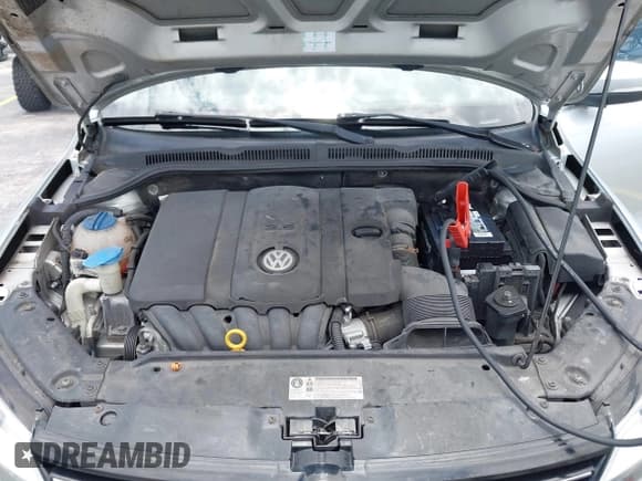 ✅ 2011 Volkswagen Jetta SEL • VIN: 3VWLX7AJ1BM352557 • Лот: 42569321. Опубликован ранее на IAAI с пробегом 130 321 миль. Бесплатный доступ к архиву аукционных продаж из США и подробный отчёт об истории автомобиля на DreamBid. Изображение 10.