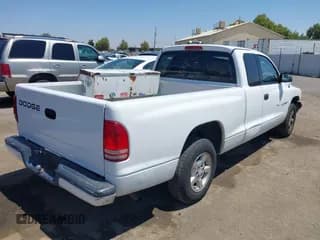 ✅ 2001 Dodge Dakota • VIN: 1B7GL22X91S188051 • Lot: 40048902. Wystawiony na IAAI z przebiegiem 304 305 mil. Bezpłatny archiwum sprzedaży aukcyjnych z USA i szczegółowy raport historii pojazdu na DreamBid. Zdjęcie 4.