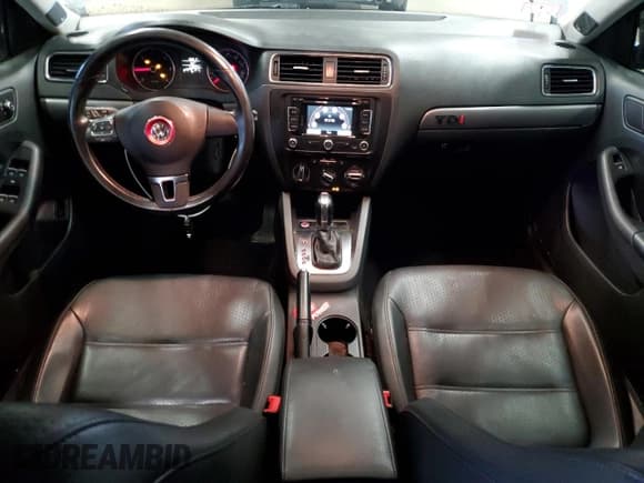 ✅ 2013 Volkswagen Jetta TDI w/Premium • VIN: 3VWLL7AJ0DM385046 • Lot: 55612265. Listed on Copart with 115,955 mi. Free auction sales archive from the USA and detailed vehicle history report at DreamBid. Image 8.