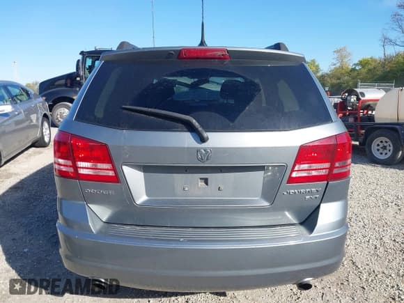 ✅ 2010 Dodge Journey SXT • VIN: 3D4PG5FV4AT176020 • Lot: 43538875. Wystawiony na IAAI z przebiegiem 117 723 mil. Bezpłatny archiwum sprzedaży aukcyjnych z USA i szczegółowy raport historii pojazdu na DreamBid. Zdjęcie 16.