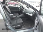 ✅ 2013 Mazda 3 i SV • VIN: JM1BL1TG9D1784239 • Лот: 43647903. Опубликован ранее на IAAI с пробегом 194 583 миль. Бесплатный доступ к архиву аукционных продаж из США и подробный отчёт об истории автомобиля на DreamBid. Изображение 5.