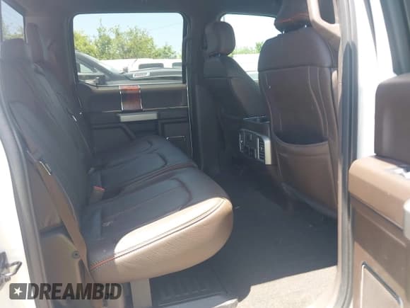 ✅ 2017 Ford F-250 Lariat • VIN: 1FT7W2BT4HEE93907 • Лот: 42835021. Опубликован ранее на IAAI с пробегом 125 644 миль. Бесплатный доступ к архиву аукционных продаж из США и подробный отчёт об истории автомобиля на DreamBid. Изображение 8.