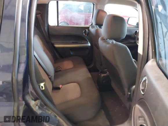 ✅ 2011 Chevrolet HHR 1LT • VIN: 3GNBABFW1BS557192 • Lot: 41898303. Listed on IAAI with 152,223 mi. Free auction sales archive from the USA and detailed vehicle history report at DreamBid. Image 8.