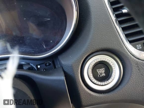 ✅ 2015 Dodge Durango SXT • VIN: 1C4RDJAG6FC114668 • Lot: 43099118. Wystawiony na IAAI z przebiegiem 123 844 mil. Bezpłatny archiwum sprzedaży aukcyjnych z USA i szczegółowy raport historii pojazdu na DreamBid. Zdjęcie 17.