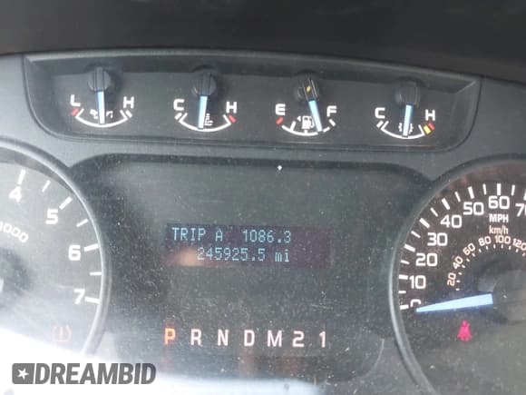 ✅ 2011 Ford F-150 XL • VIN: 1FTNF1CF6BKE10822 • Lot: 41443960. Listed on IAAI with 245,925 mi. Free auction sales archive from the USA and detailed vehicle history report at DreamBid. Image 7.