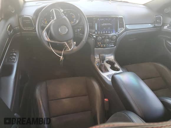 2019 Jeep Grand Cherokee Trailhawk with VIN 1C4RJFLT4KC537887, listed as a Copart auction lot 70942445 with 120,635 mi miles and Salvage title. Bid and sale history available at DreamBid. Image 8.