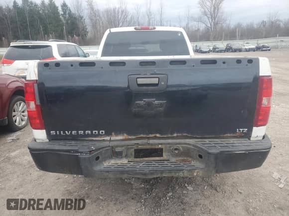 2008 Chevrolet Silverado 1500 Work Truck with VIN 1GCEC19J18E157842, listed as a Copart auction lot 81857434 with Not provided miles and Clean title. Bid and sale history available at DreamBid. Image 6.