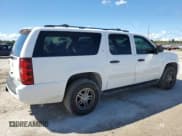 ✅ 2009 Chevrolet Suburban LS • VIN: 1GNFC16089R191553 • Лот: 46840045. Опубликован ранее на Copart с пробегом 144 334 миль. Бесплатный доступ к архиву аукционных продаж из США и подробный отчёт об истории автомобиля на DreamBid. Изображение 3.
