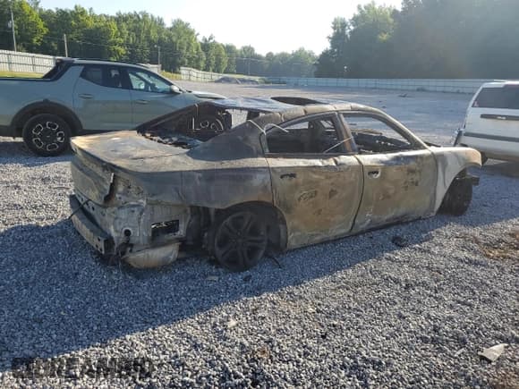 ✅ 2019 Dodge Charger SXT • VIN: 2C3CDXBG5KH695583 • Lot: 64454945. Wystawiony na Copart z przebiegiem Nie podano. Bezpłatny archiwum sprzedaży aukcyjnych z USA i szczegółowy raport historii pojazdu na DreamBid. Zdjęcie 3.