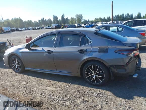 2021 Toyota Camry Hybrid SE с VIN 4T1G31AK8MU030529, выставлен на аукционе IAAI как лот 42951402 с пробегом 155 788 миль миль и . История ставок и продаж доступна на DreamBid. Изображение 15.