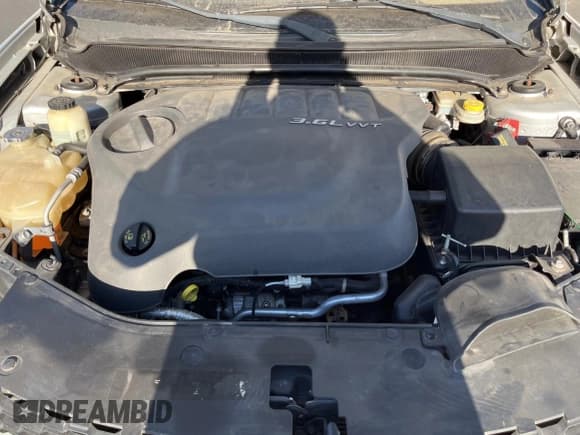 ✅ 2012 Dodge Avenger SXT Plus • VIN: 1C3CDZEG5CN328005 • Лот: 75569684. Опубликован ранее на Copart с пробегом 146 914 миль. Бесплатный доступ к архиву аукционных продаж из США и подробный отчёт об истории автомобиля на DreamBid. Изображение 7.