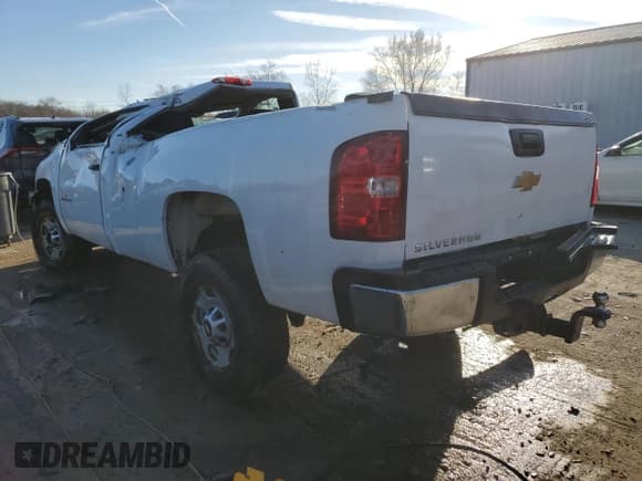 ✅ 2012 Chevrolet Silverado 2500HD Work Truck • VIN: 1GC0KVC85CZ146368 • Lot: 47128335. Wystawiony na Copart z przebiegiem 146 325 mil. Bezpłatny archiwum sprzedaży aukcyjnych z USA i szczegółowy raport historii pojazdu na DreamBid. Zdjęcie 2.
