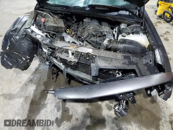 ✅ 2022 Dodge Challenger R/T Scat Pack Widebody • VIN: 2C3CDZFJ8NH172077 • Lot: 79763263. Wystawiony na Copart z przebiegiem 33 473 mil. Bezpłatny archiwum sprzedaży aukcyjnych z USA i szczegółowy raport historii pojazdu na DreamBid. Zdjęcie 11.