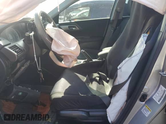 2014 Honda Accord LX with VIN 1HGCR2F33EA160599, listed as a Copart auction lot 90935305 with 231,664 mi miles and Clean title. Bid and sale history available at DreamBid. Image 7.