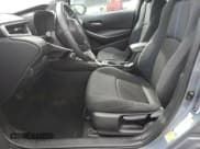 ✅ 2022 Toyota Corolla SE Nightshade • VIN: 5YFS4MCE0NP101760 • Lot: 82403165. Wystawiony na Copart z przebiegiem 58 023 mil. Bezpłatny archiwum sprzedaży aukcyjnych z USA i szczegółowy raport historii pojazdu na DreamBid. Zdjęcie 7.