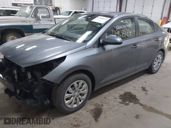 2019 Hyundai Accent SE with VIN 3KPC24A33KE040266, listed as a IAAI auction lot 41968124 with 105,984 mi miles and . Bid and sale history available at DreamBid. Image 2.