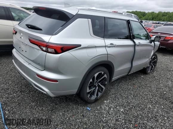 2023 Mitsubishi Outlander SEL с VIN JA4J3VA85PZ016384, выставлен на аукционе Copart как лот 58368225 с пробегом 24 331 миль миль и Списание • Salvage title. История ставок и продаж доступна на DreamBid. Изображение 3.