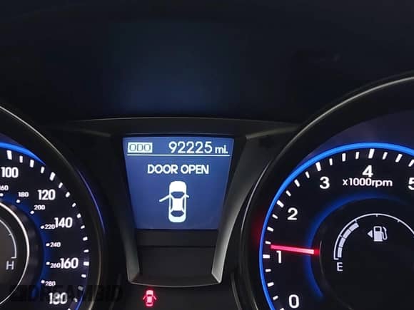 2015 Hyundai Genesis Coupe Ultimate с VIN KMHHU6KJ6FU123234, выставлен на аукционе IAAI как лот 41370477 с пробегом 92 225 миль миль и . История ставок и продаж доступна на DreamBid. Изображение 15.