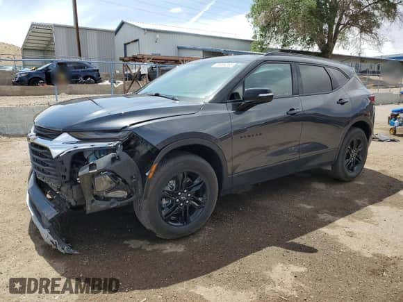 2022 Chevrolet Blazer LT z VIN 3GNKBJR41NS236338, wystawiony jako Copart lot #59004265 z przebiegiem 61 561 mil mil oraz Szkoda całkowita • Salvage title. Historia ofert i sprzedaży dostępna na DreamBid. Obrazek 1.